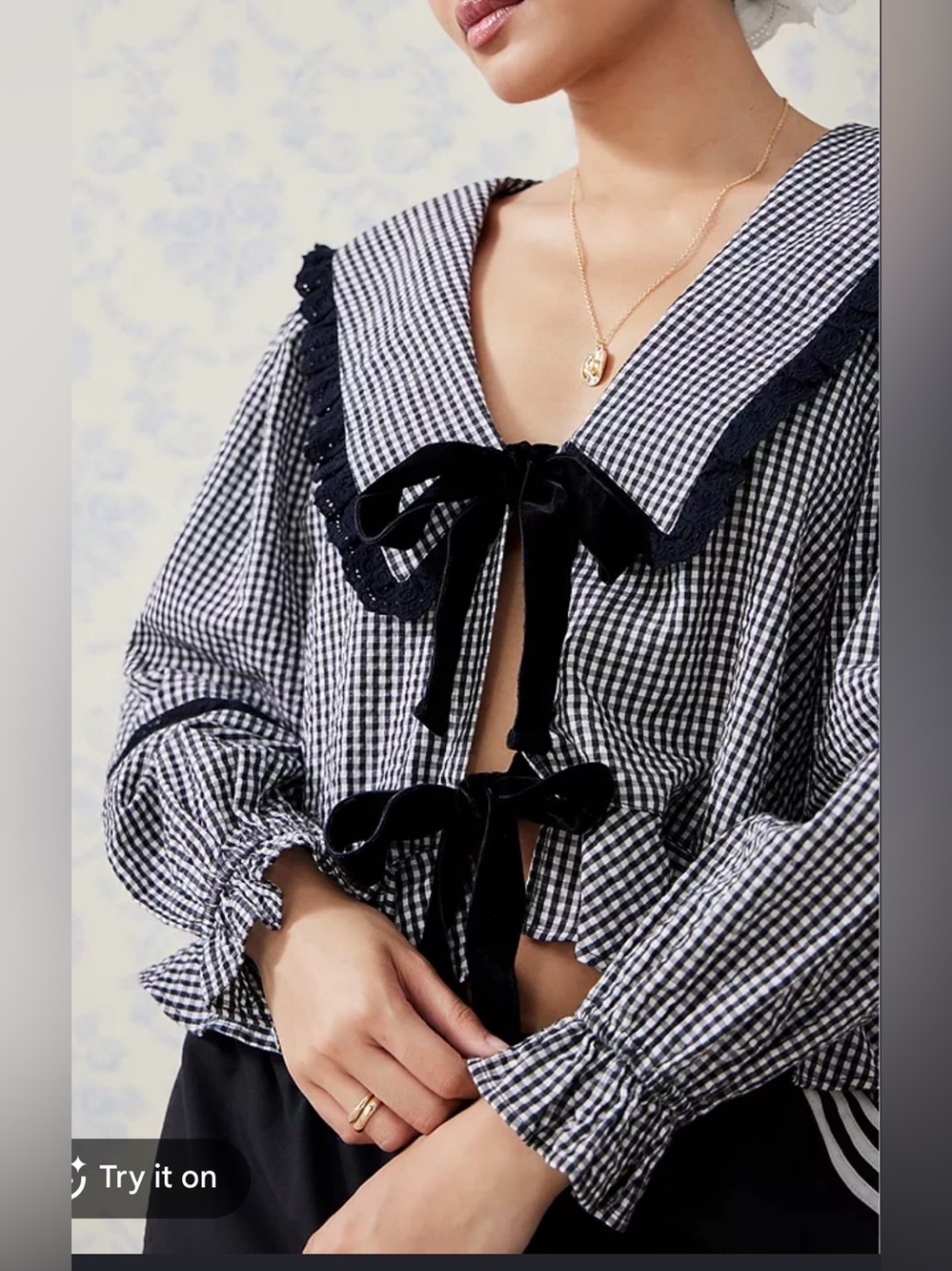 Never worn! Kimchi Blue Wildflower Gingham Blouse from Urban Outfitters UK